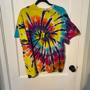 Fun tie dye spiral shirt xl